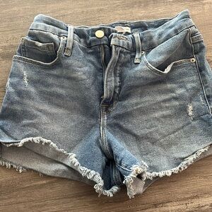 Size 2 good American jean shorts